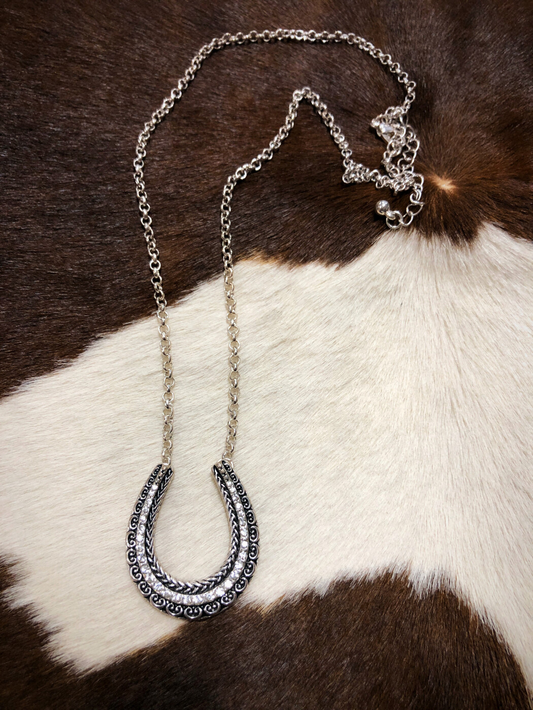 Ale Accessories The latest trends in accessories as well as unique