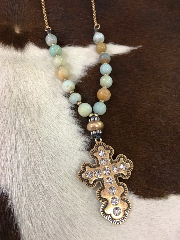 Natural  Beads & Cross Pendant Necklace
