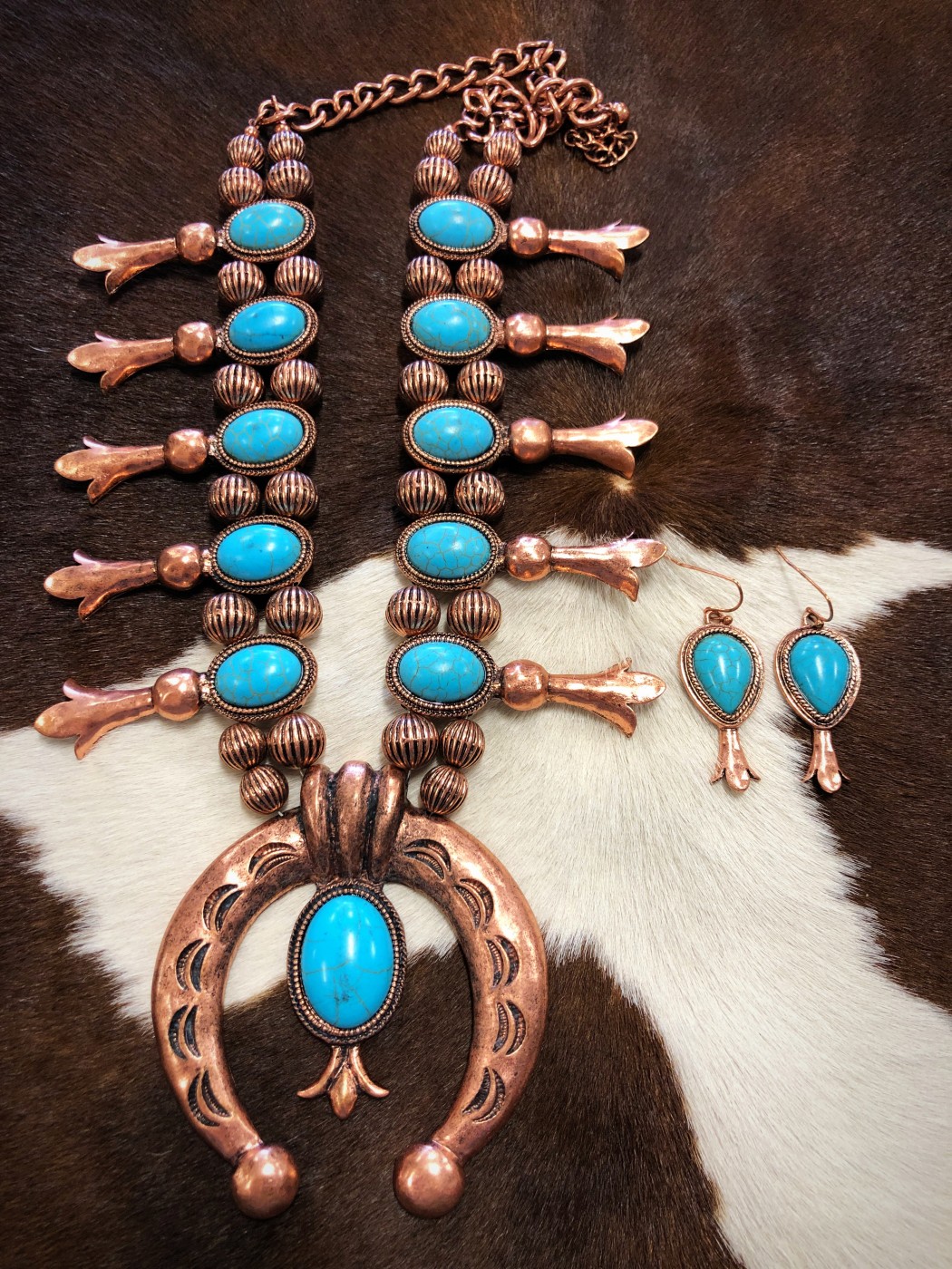 CHIMNEY BUTTE Navajo Silver and Turquoise Squash Blossom Necklace – Love  Street Vintage
