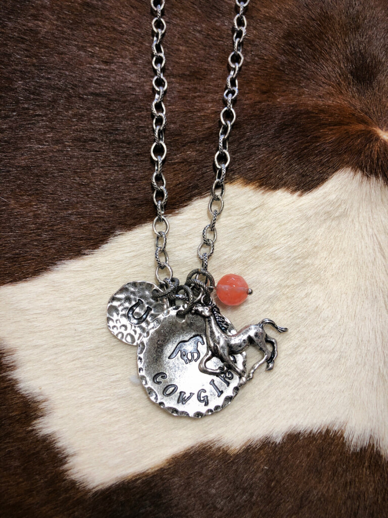 COWGIRL NECKLACE