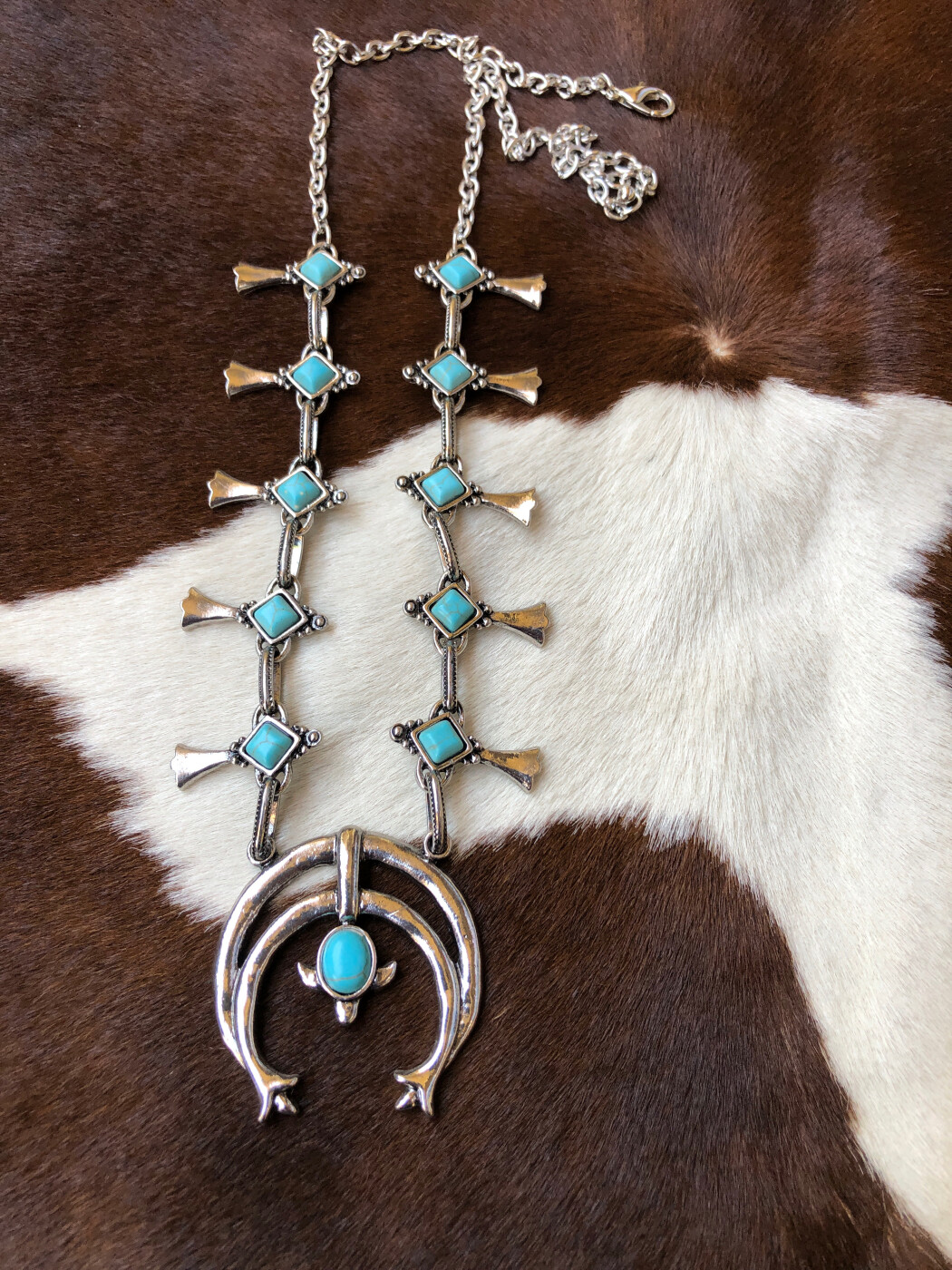 The Callahan White Buffalo Squash Blossom Necklace Set – Calli Co. Silver
