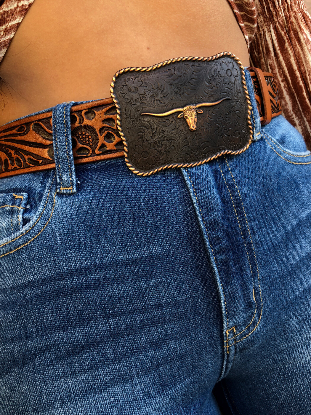 Cowgirl ” Floral Detail & Longhorn Buckle Belt ( Honey ) | Ale Accessories