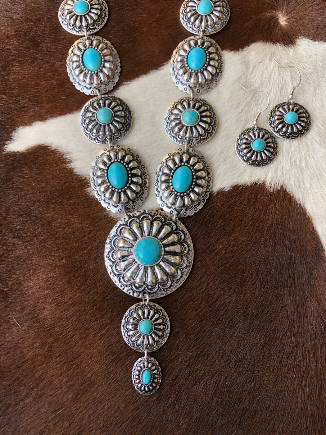 Serape Glass Bead Western Choker - Etsy | Cowgirl jewelry, Western bracelets,  Chokers