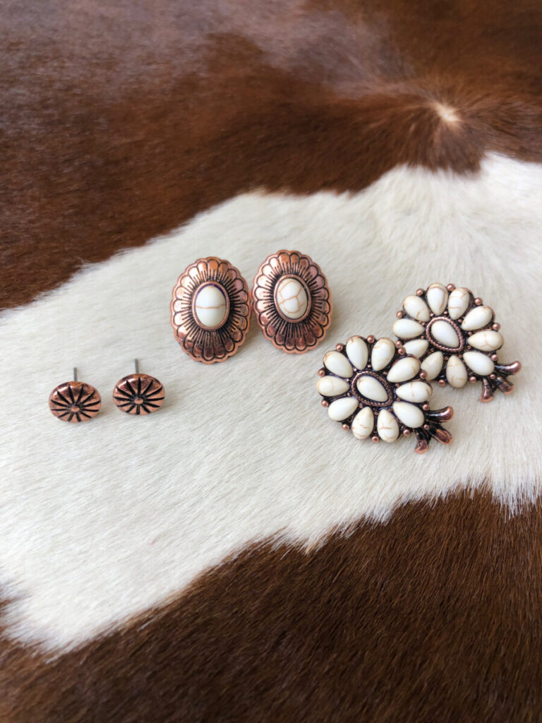 Cecilia ” 3 Post Western Earring Set ( White / Copper ) Ale Accessories