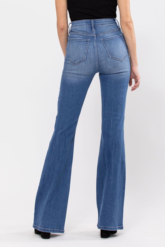 Leslie  High Rise Flare Jeans ( Light Denim )