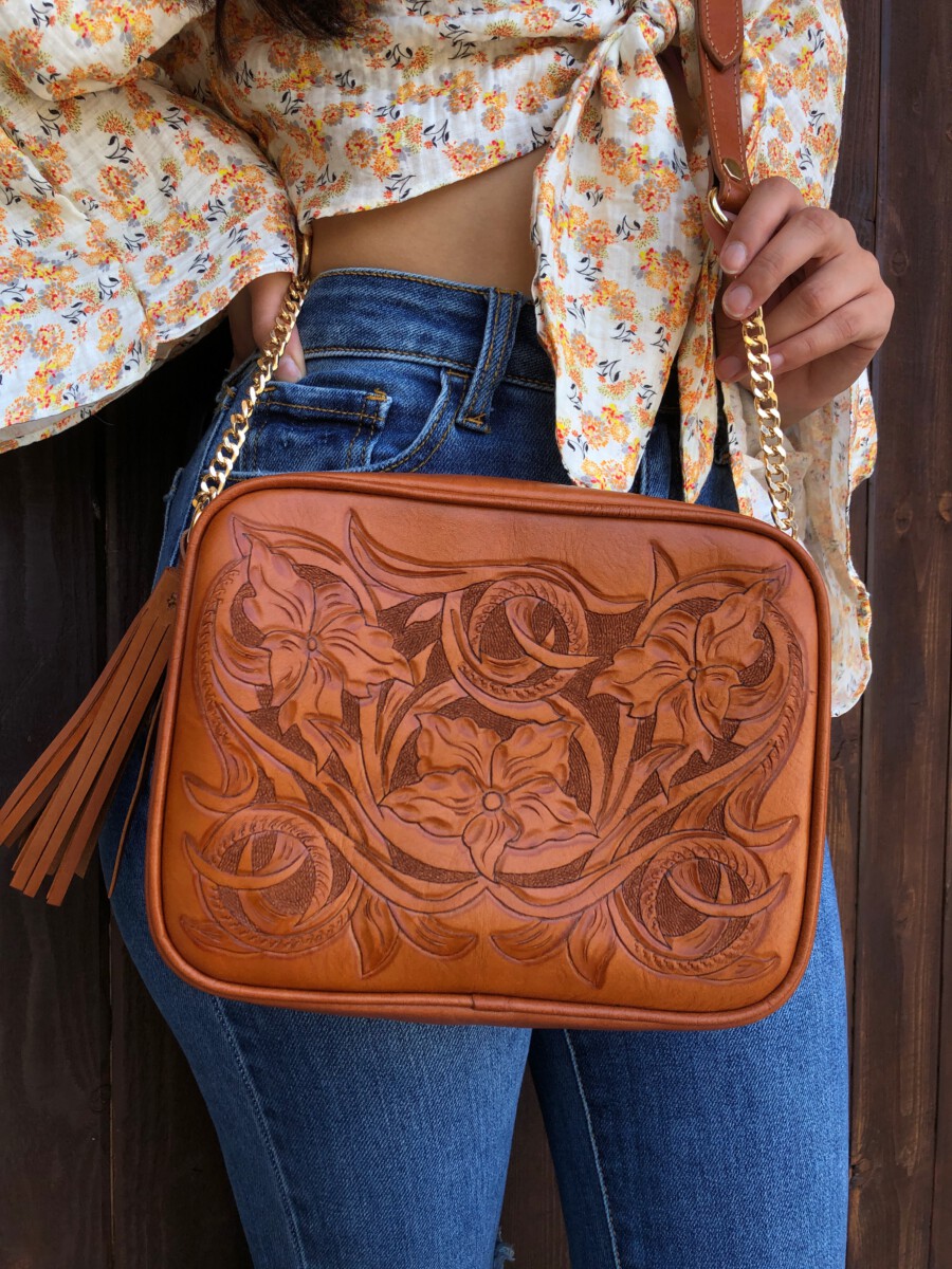 Hand-tooled Leather Crossbody Bag, ericka by ALLE, Tooled Brown Leather  Purse, Western Style, Leather Shoulder Bag, Holiday Gifts for Her - Etsy | Tooled  leather handbags, Tooled leather bag, Hand tooled leather